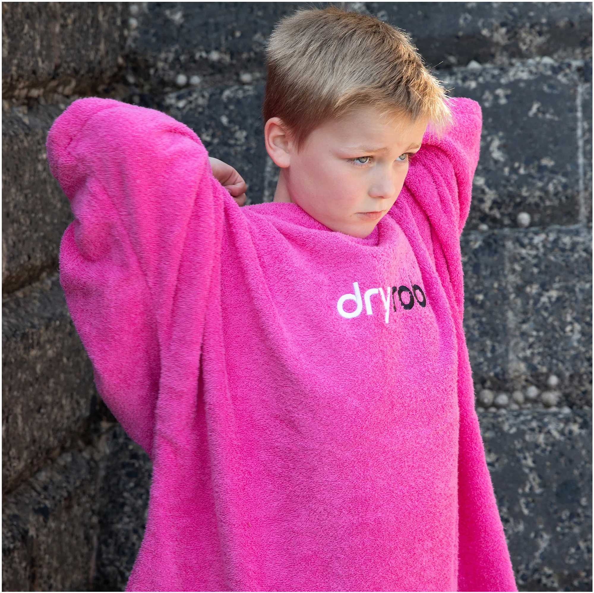 Dryrobe Junior Organic Cotton Hooded Towel Changing Robe / Poncho V3 V3OCTV3 - Pink